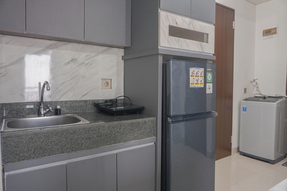 Comfy And Homey 2Br Transpark Cibubur Apartment