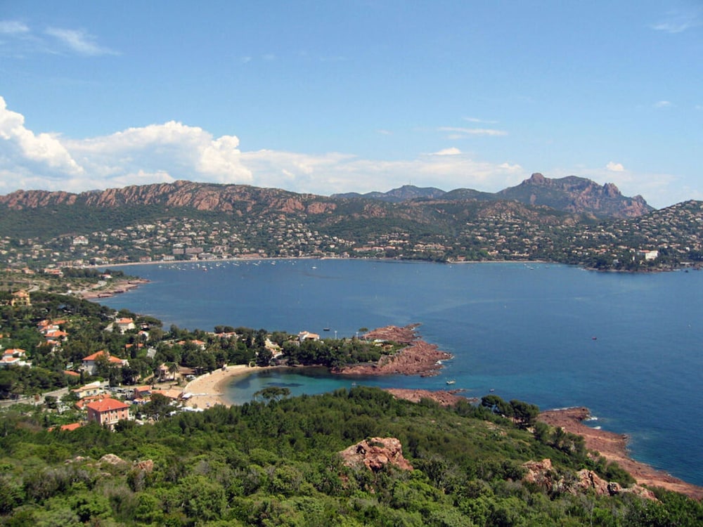 Rive Nature - Agay Comfortable Holiday Residence view 4