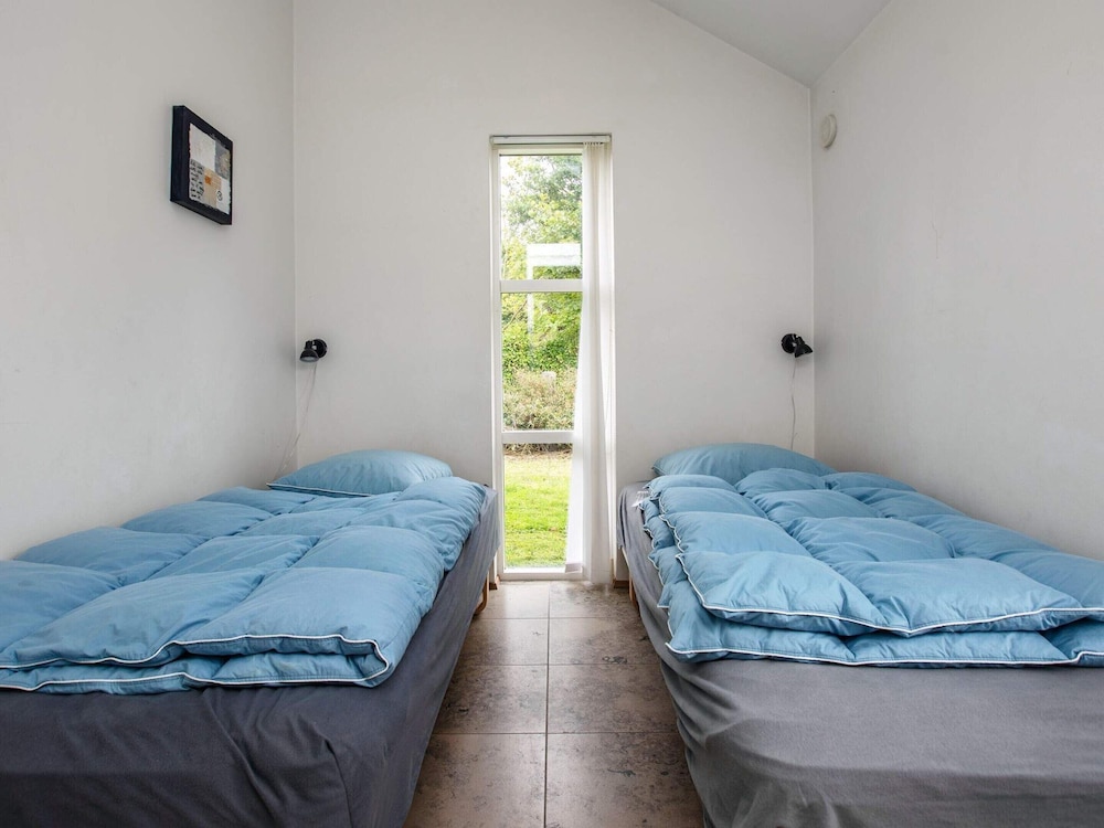8 Person Holiday Home in Vaeggerlose-by Traum view 2