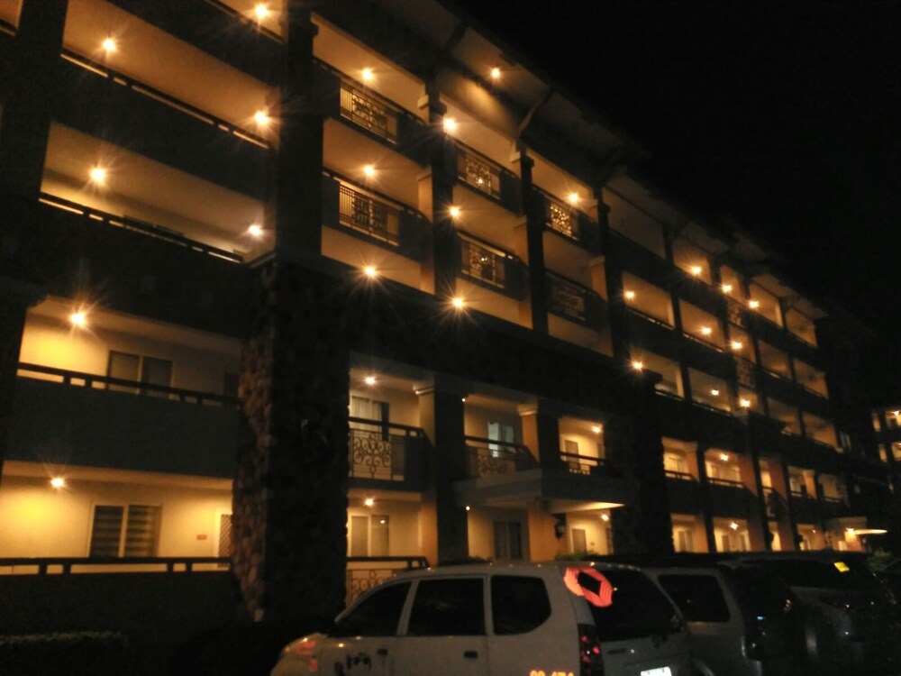 Sorrento 2BR Apartment