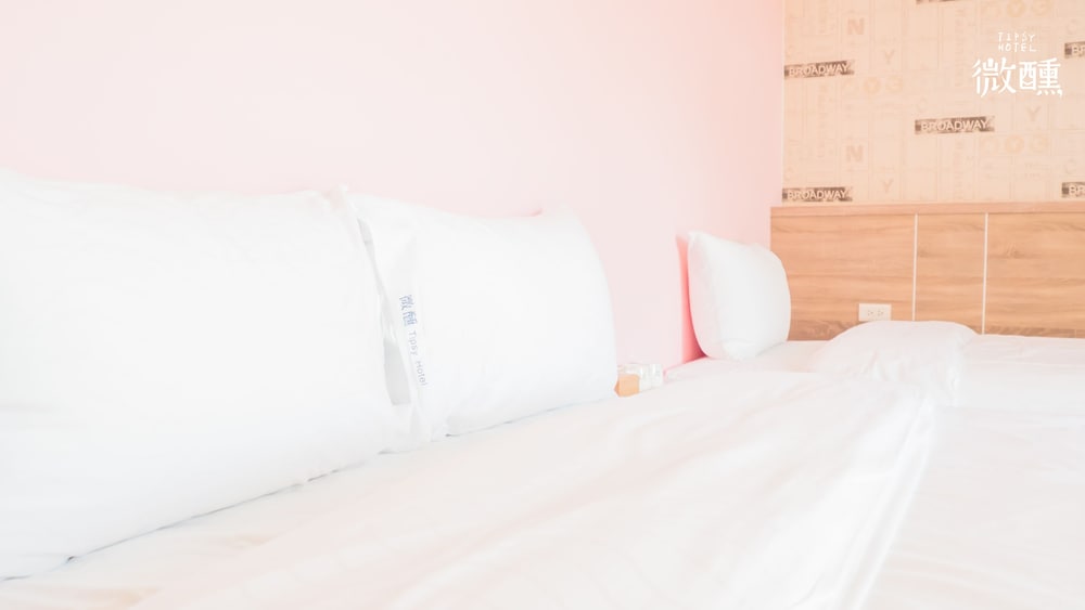 TipsyHotel