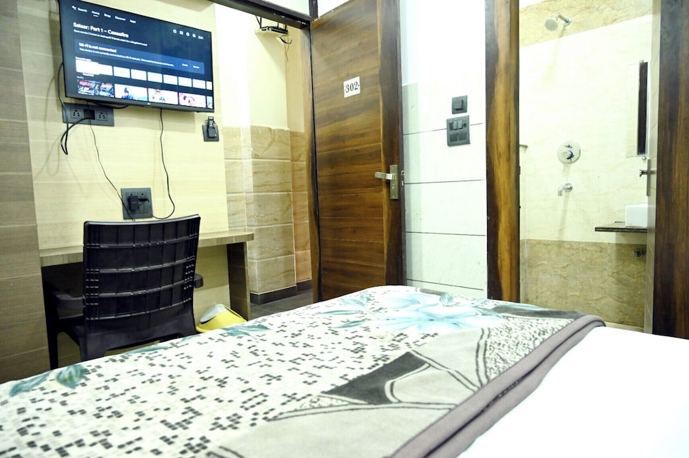 Hotel Crystal