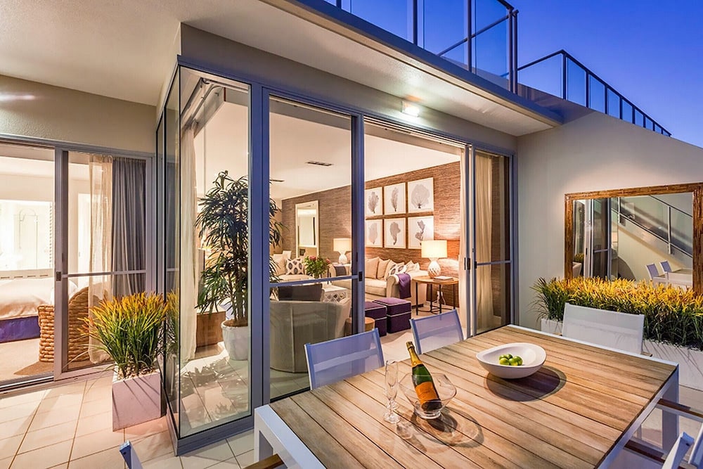 Luxury Apartments on Bells Boulevard
