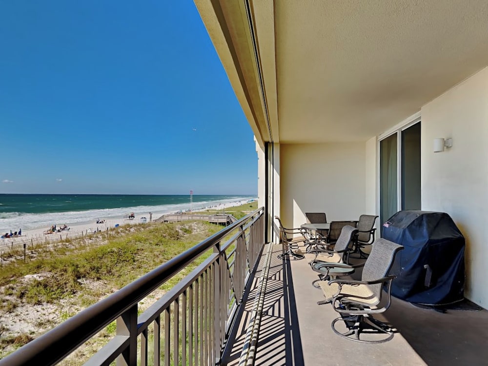 Bella Riva by Southern Vacation Rentals