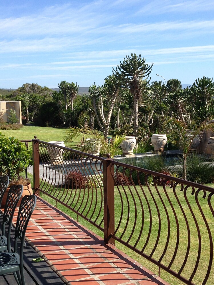 Dio Dell Amore Guest House