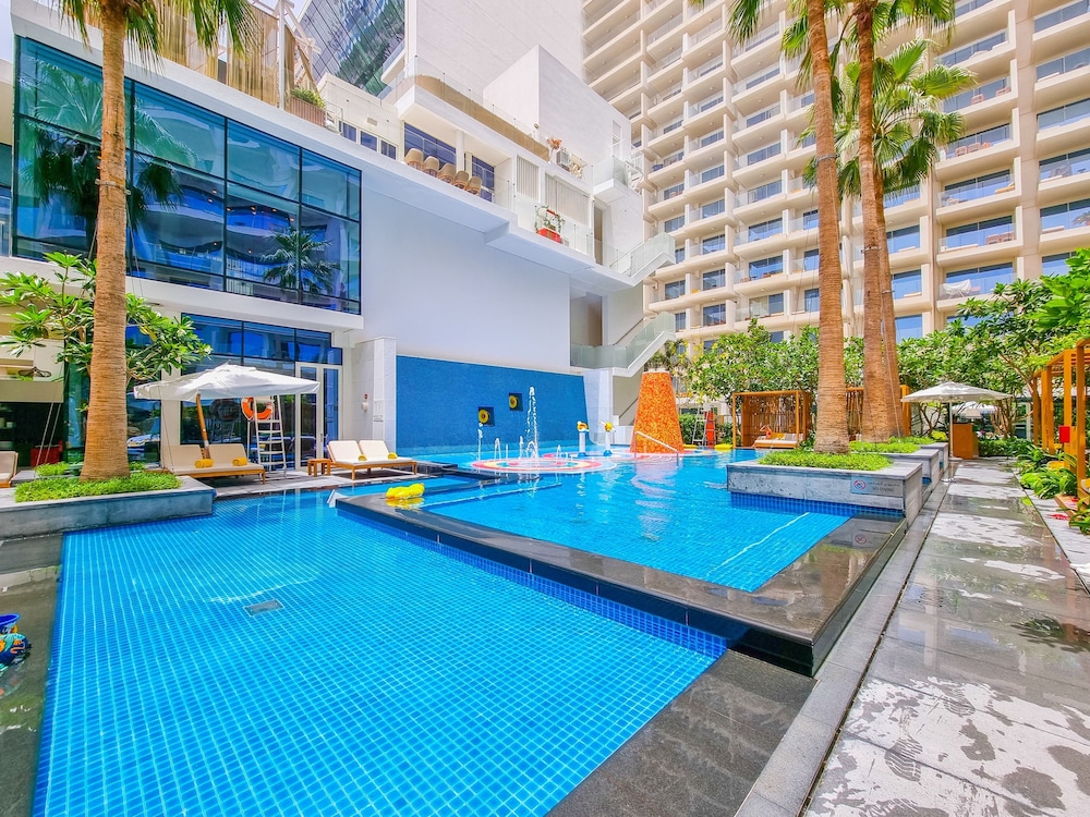 EDEN'S Homes & Villas - FIVE Residences