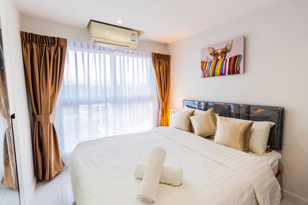 The Place Pratumnak by PSR ASIA