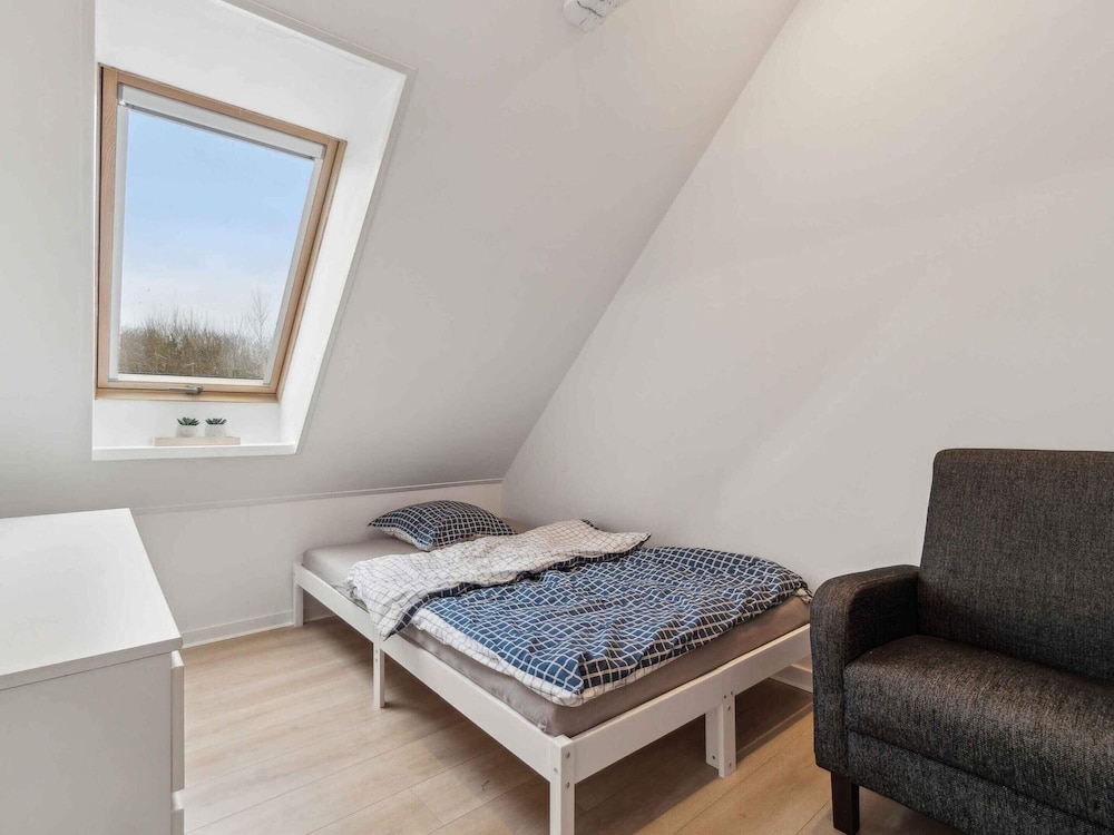 5 Star Holiday Home in Ronne