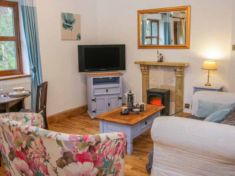 Gardeners Cottage view 4