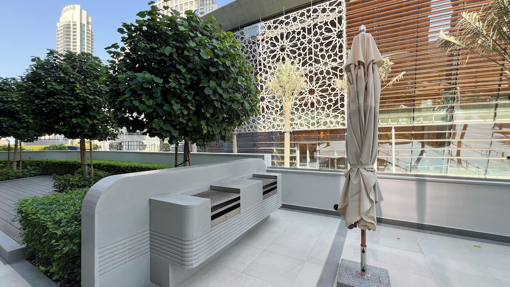 Grande Suites by Hostiva - Sea View