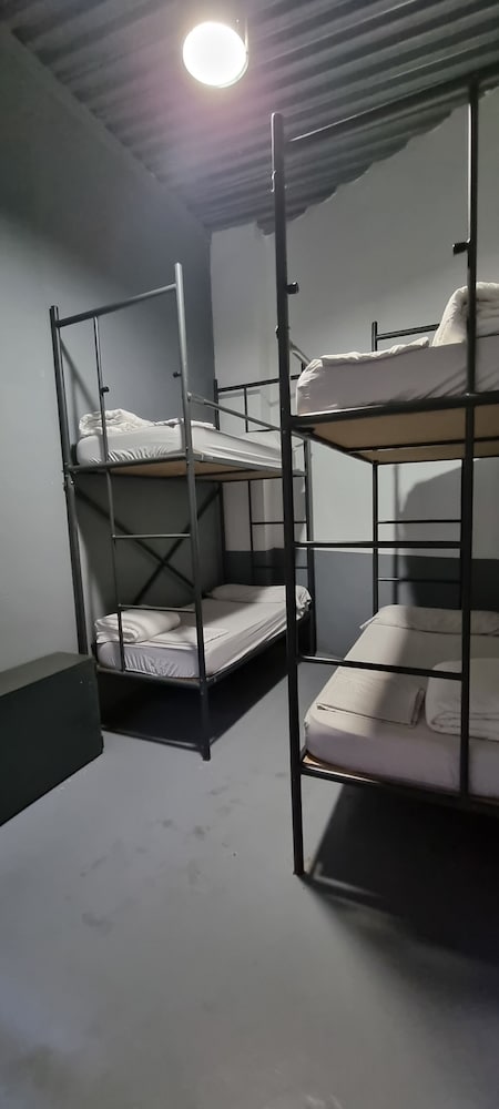 SEVILLE YOUR WAY HOSTEL
