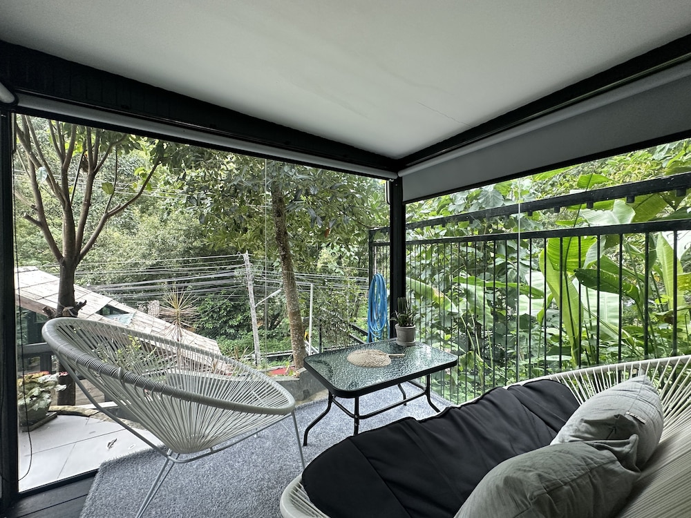 Nomads Hillside Chiangmai view 3