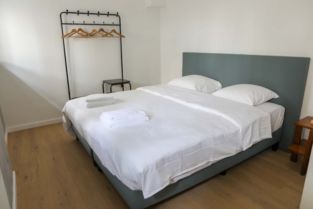 Denise - Belle Epoque Apartment With Modern Comfort