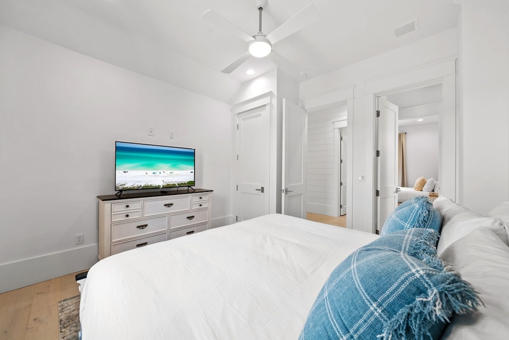 Magnolia Tides 6 Bedroom Home