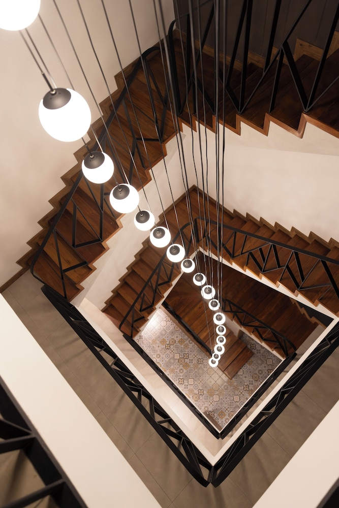 Nomadic Suites