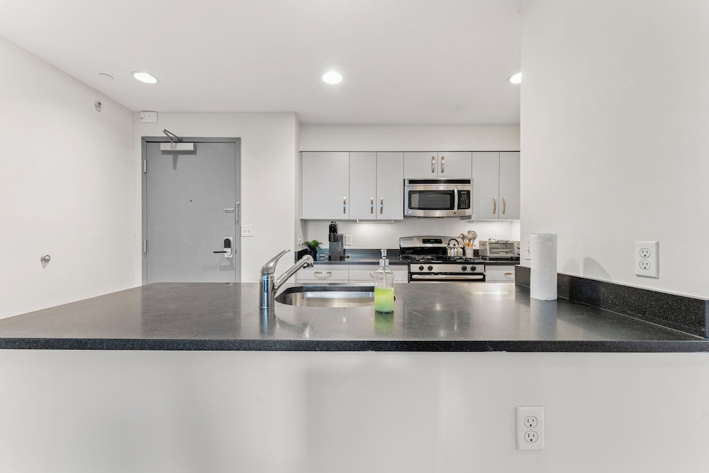 Furnished Apartment near BMC