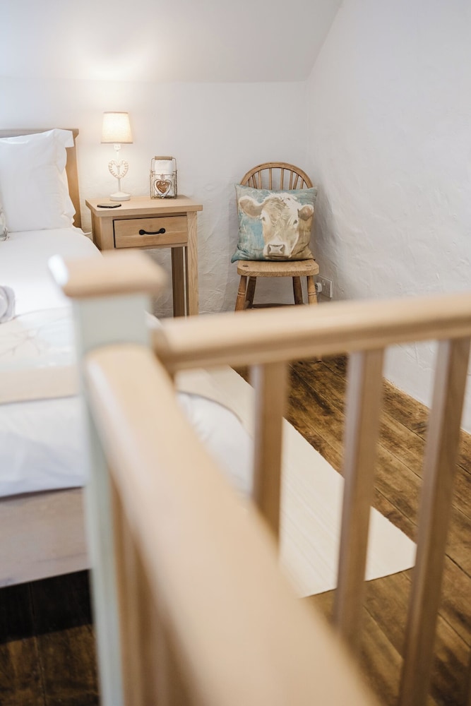 Sweetheart Cottage-Cosy 2BD in Cotswolds