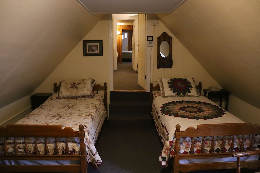 Plymouth Vacations - Salt Ash Inn - Property Image 124