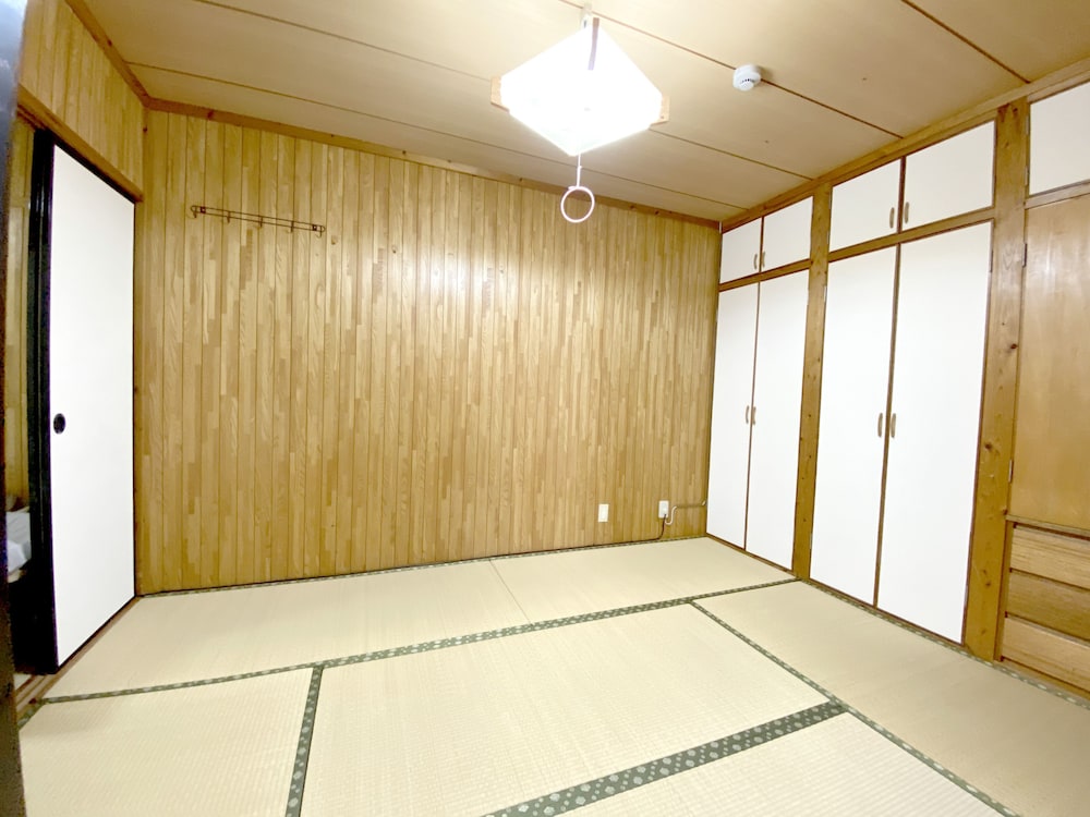azami7