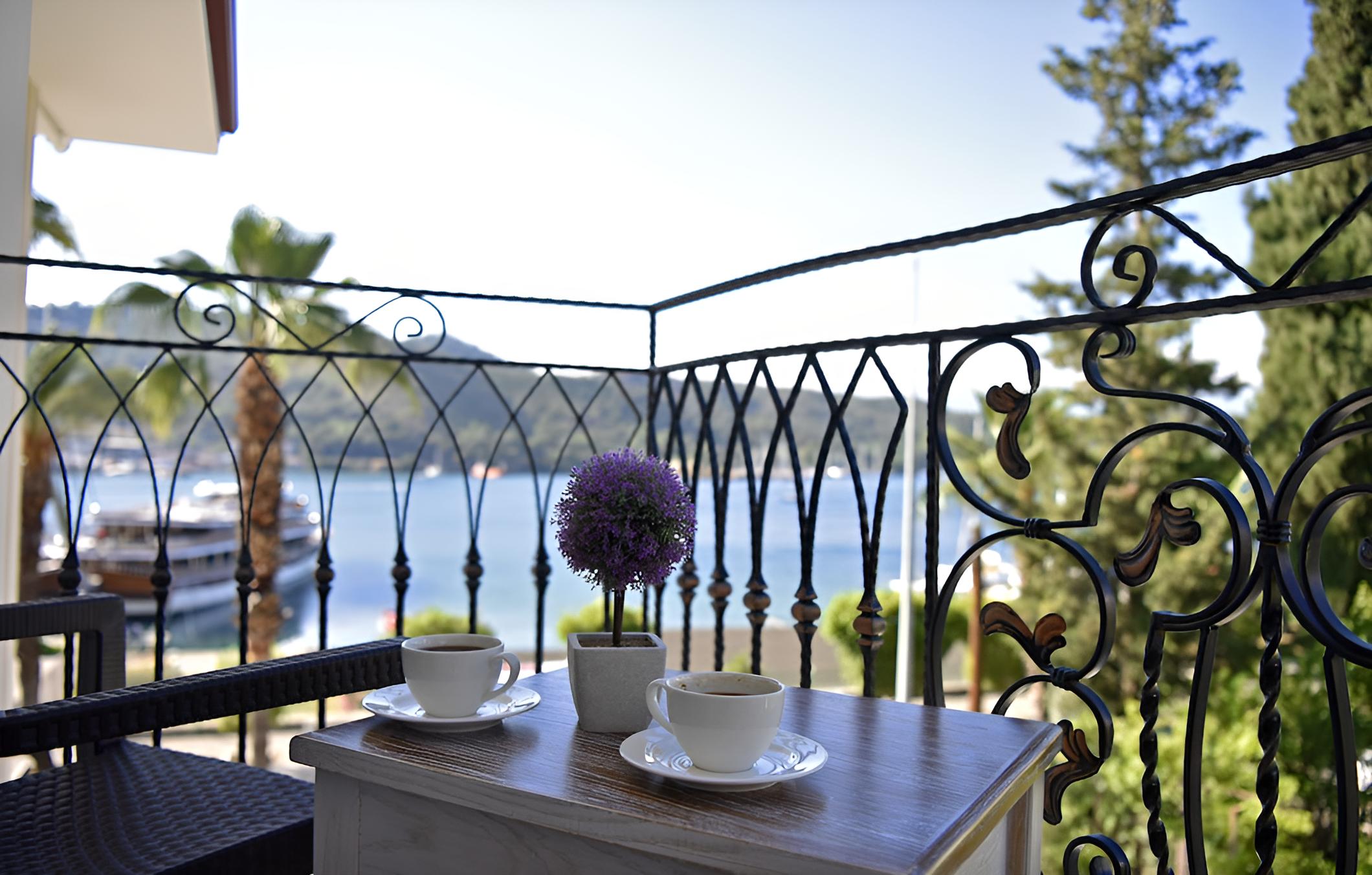 Q&S Cennet Life Hotel