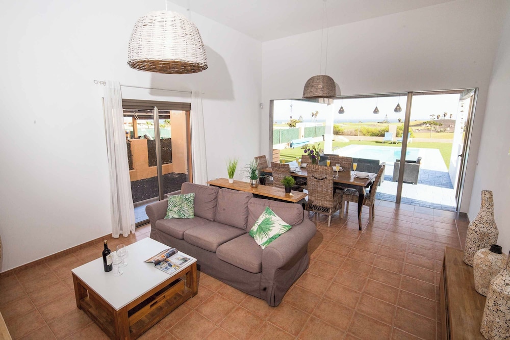 Villa Zoad