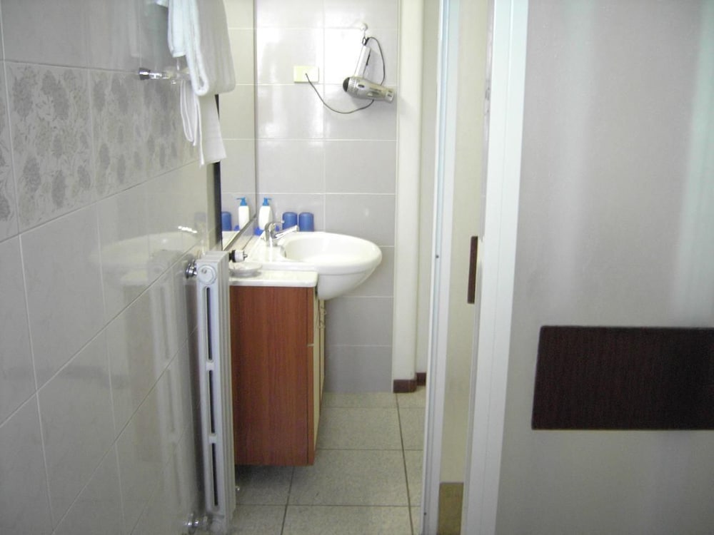 Photo 35