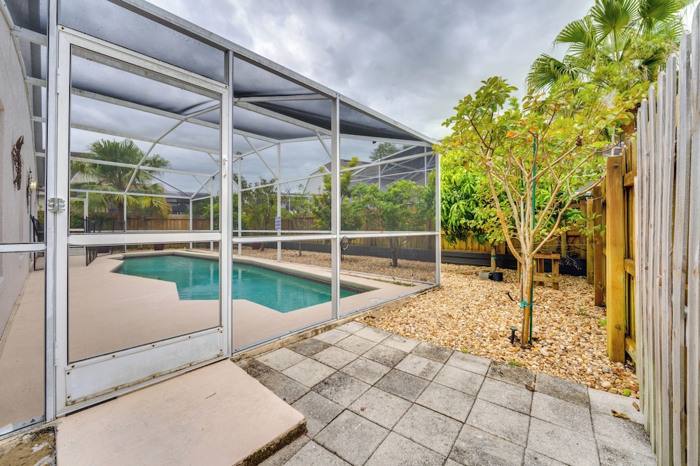12 Mi to Disney: Family Home w/ Lanai in Davenport