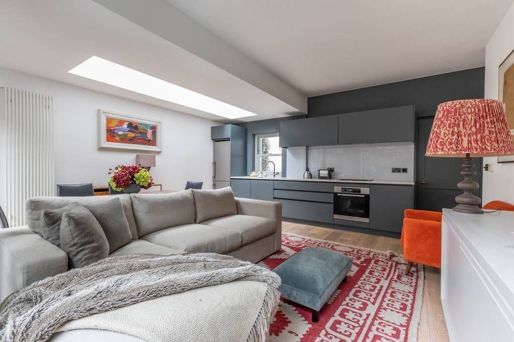 Westgate Terrace VI by Onefinestay