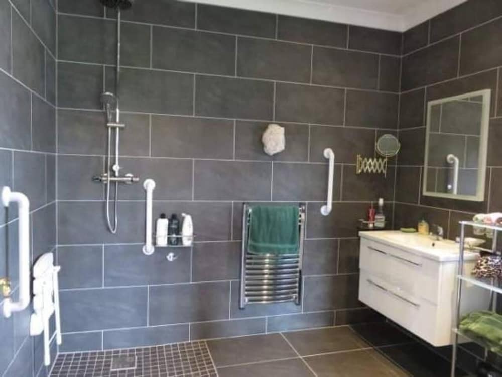 Photo 9