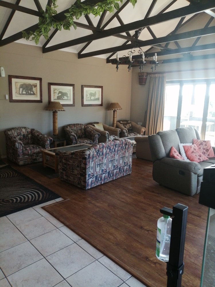Ibis Place Guest House