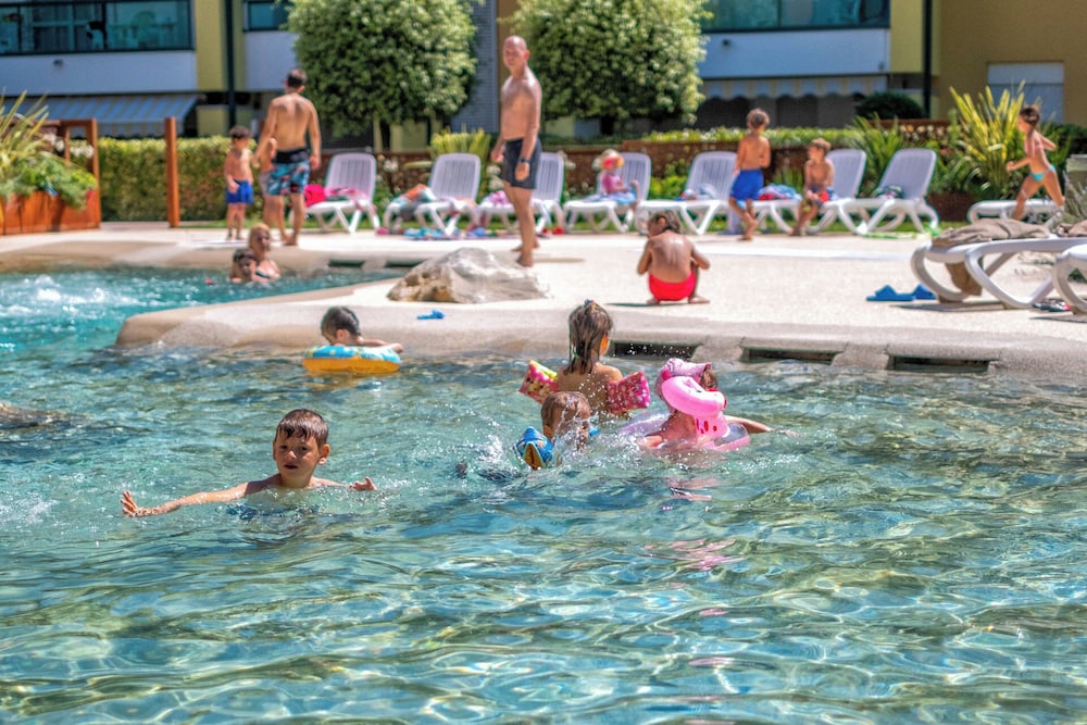 Bosco Canoro Resort