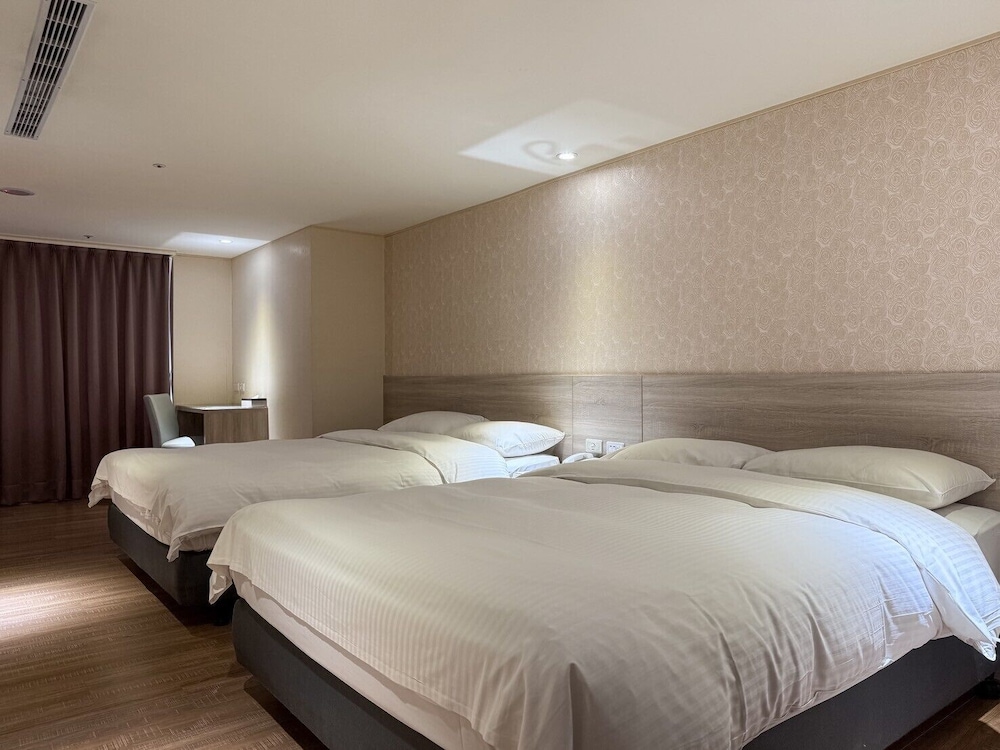 ElEnce Hotel