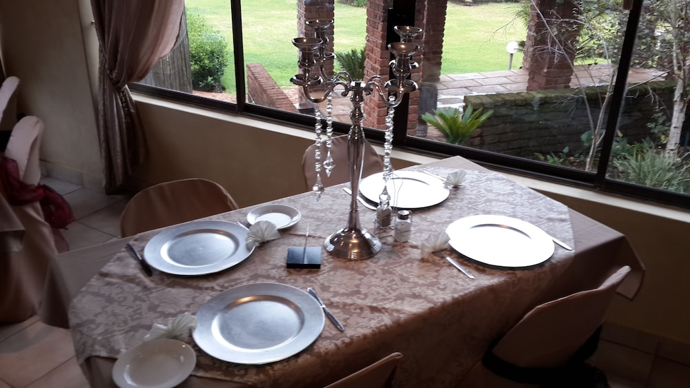 Crystal Rose Lodge