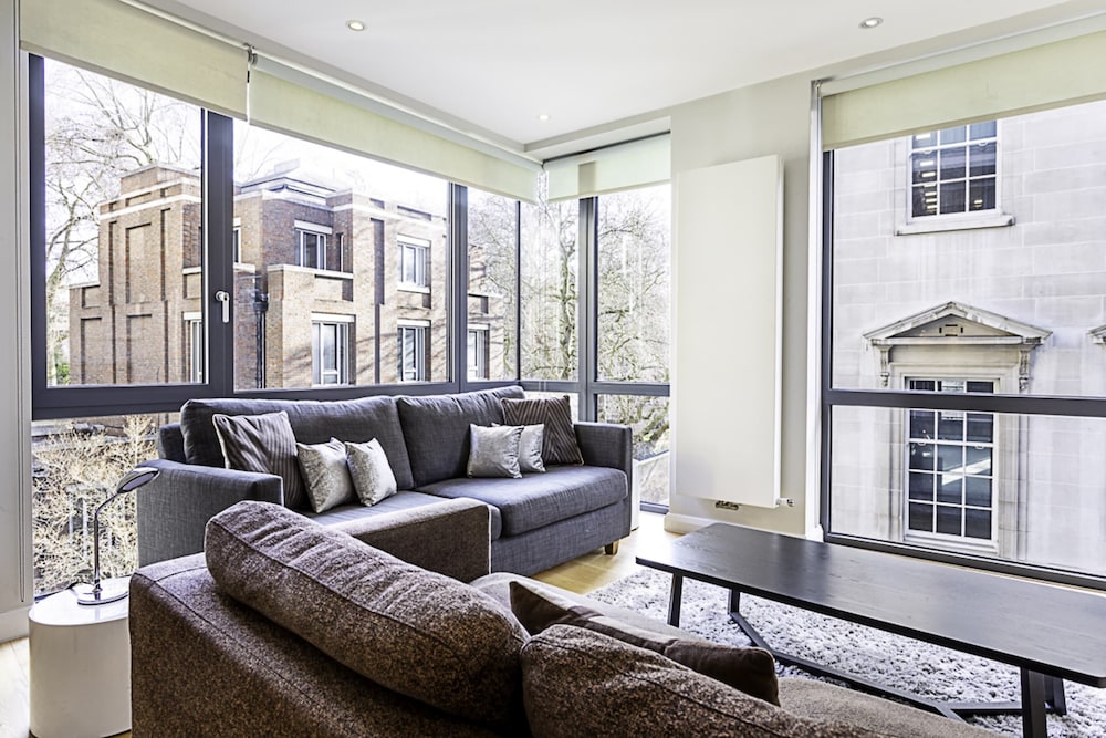 Wonderful Holborn Apartment
