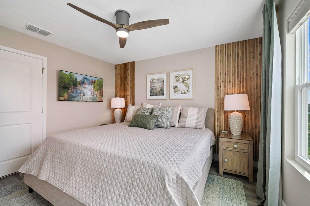 9127 Turquoise Wave Cove