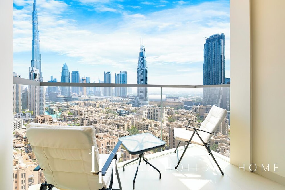 LUX  Executive Burj Khalifa View Suite