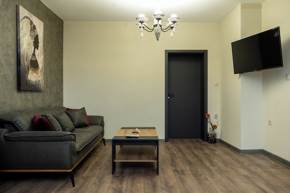 Apartment 8