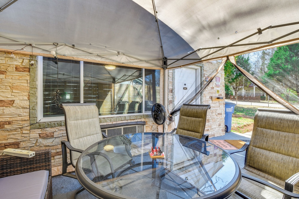 1 Mi to Dtwn & UGA Campus: Cozy Athens Getaway!