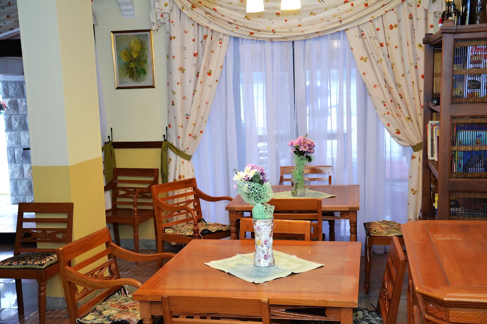 Aparthotel Villa Lav