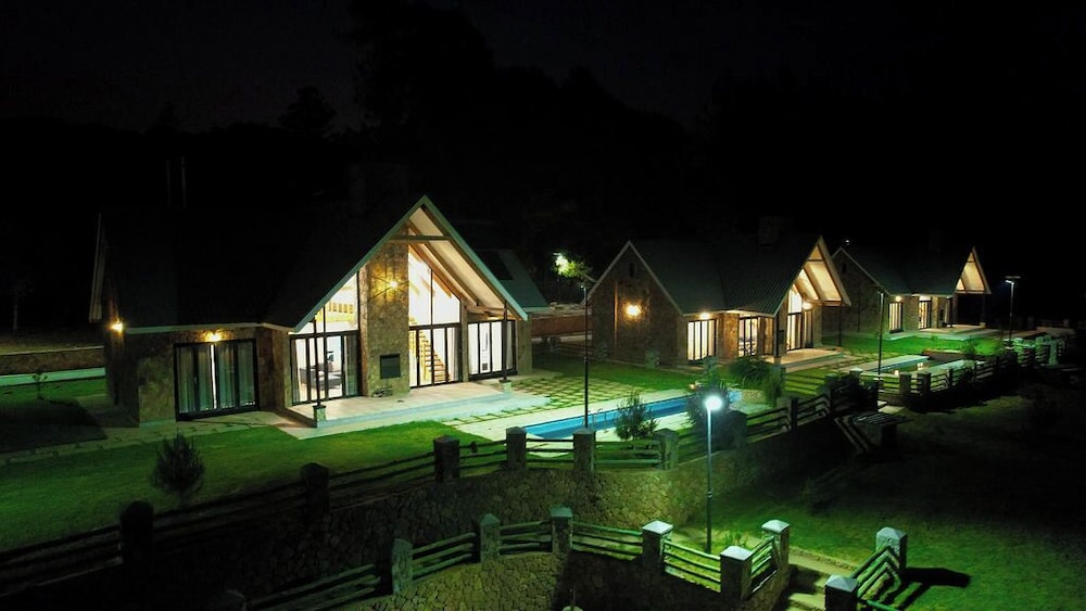 Mountain Lakes Resort and Spa