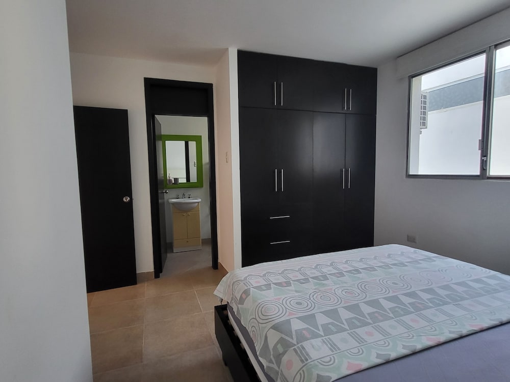 SUIT BRISAMAR SANTA MARIANITA BeachManta