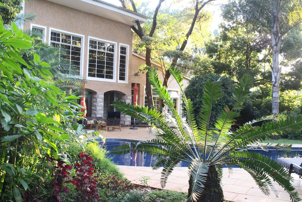 Sandalwood Lodge