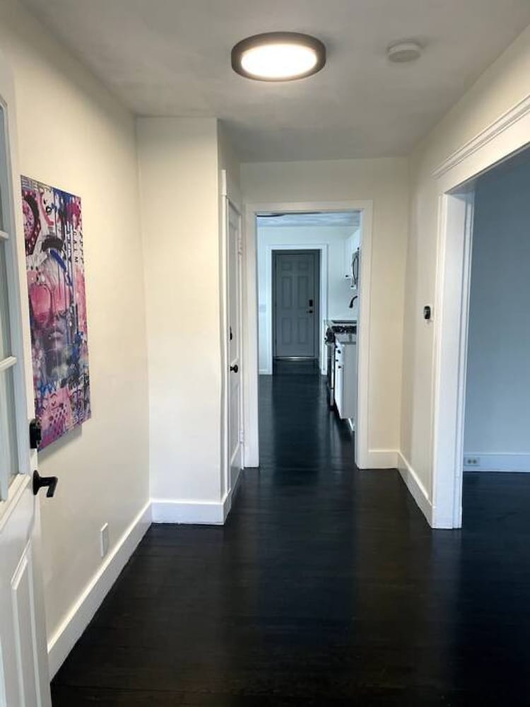 Modern Two Bedroom Condo - Near Boston