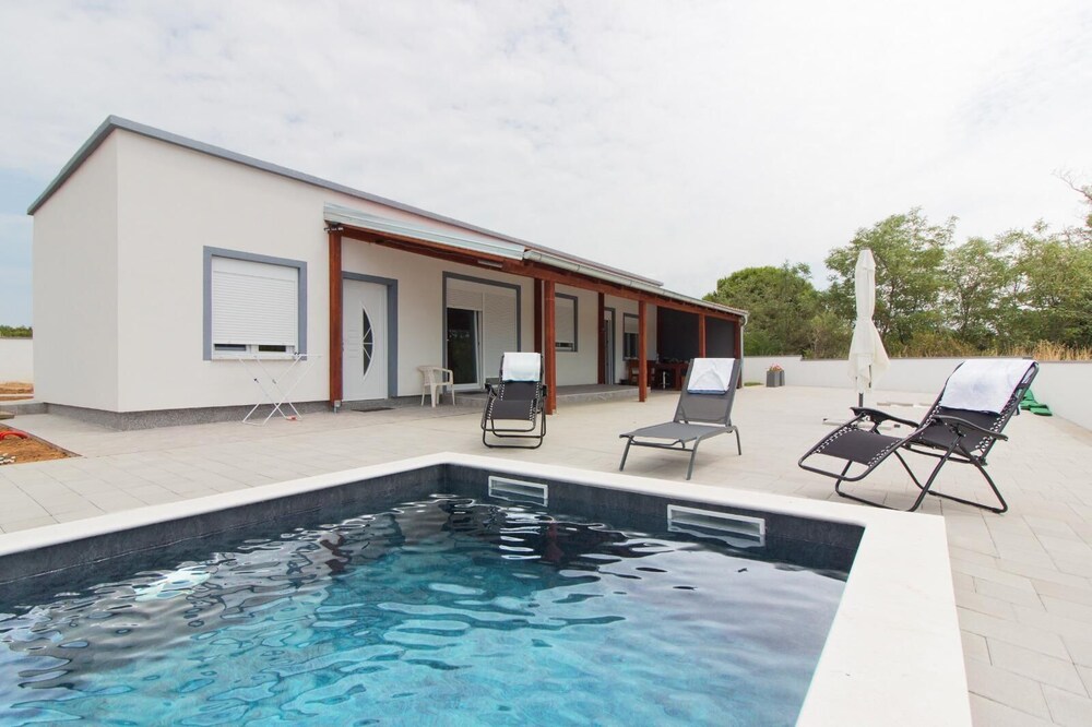 Holiday home Sandra
