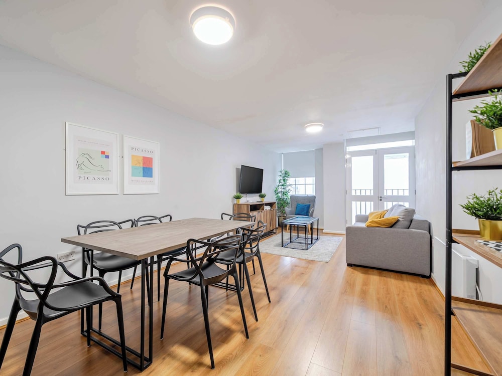 Host Stay Apartment 10 Stanley Street