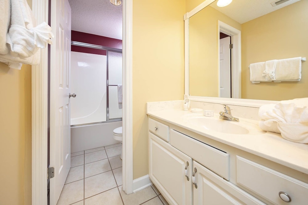 Phoenix X 1204 3 Bedroom Condo