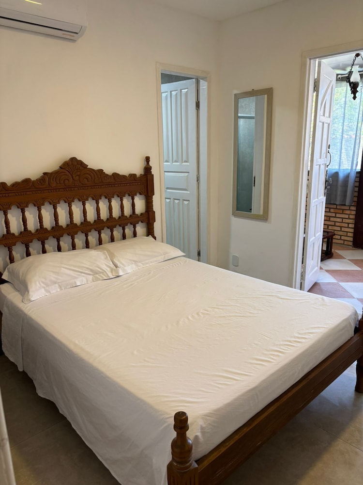 HOSPEDAGEM CLÃ DOS COUTO