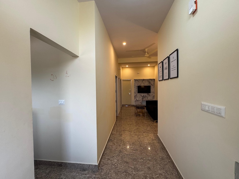 Eraya Abode