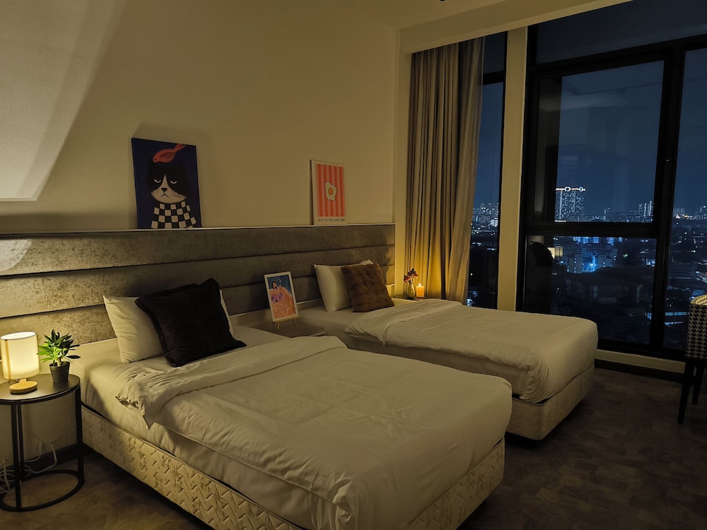 Expressionz KLCC By Laze Home