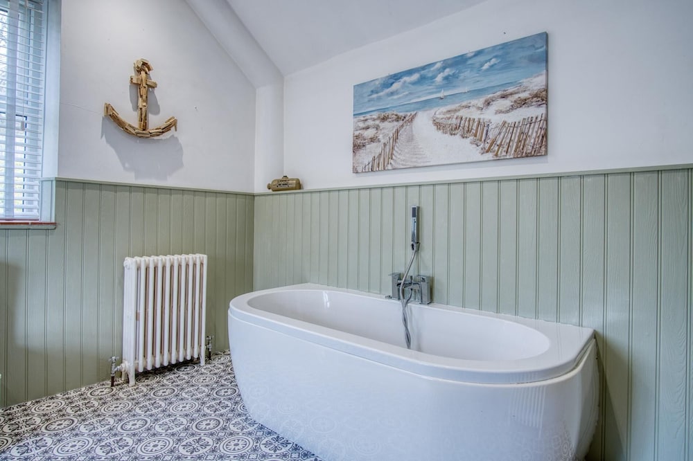 Woodcocks House - 3 Bedroom Holiday Home - Kilgetty